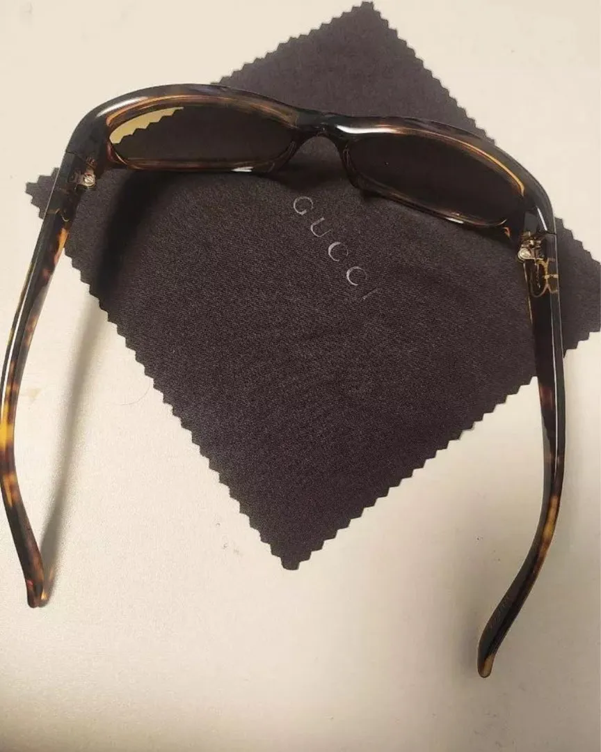 VINTAGE GUCCI