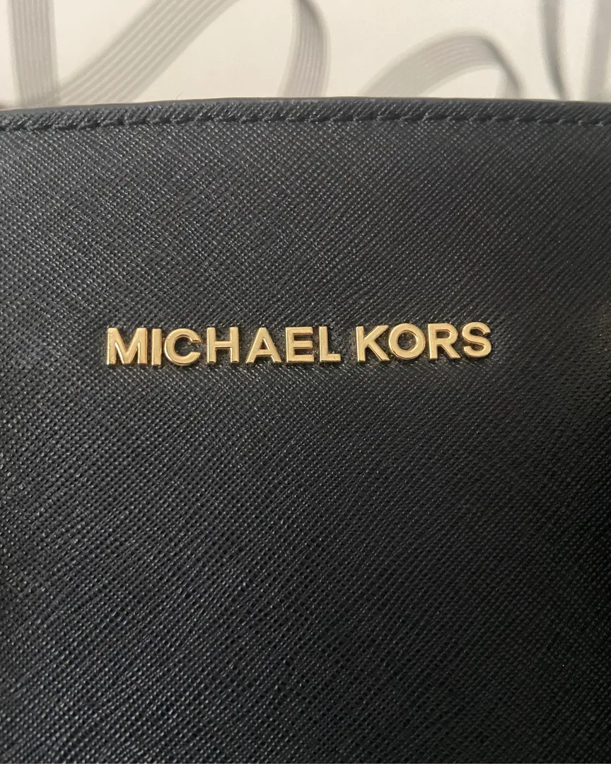 Michael Kors laukku