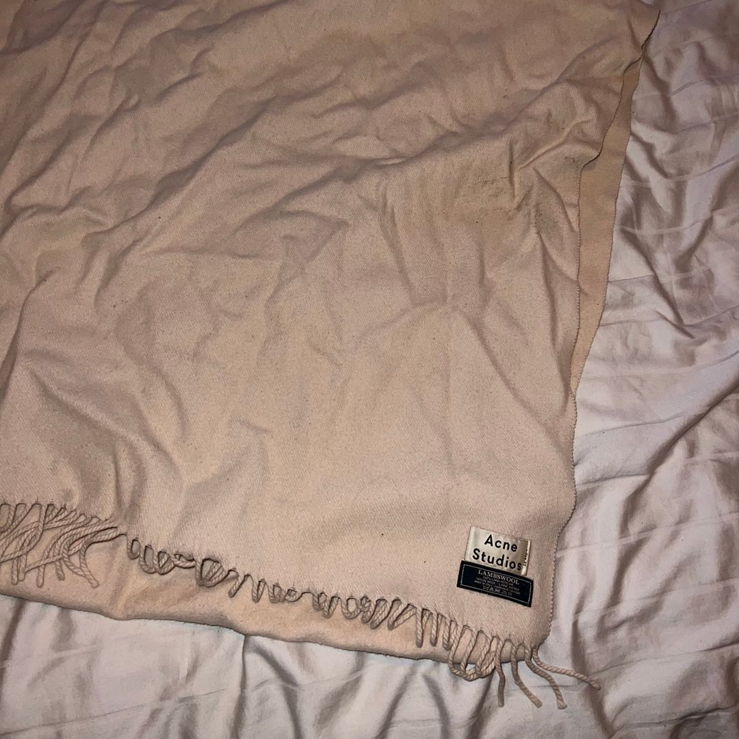 Beige skjerf