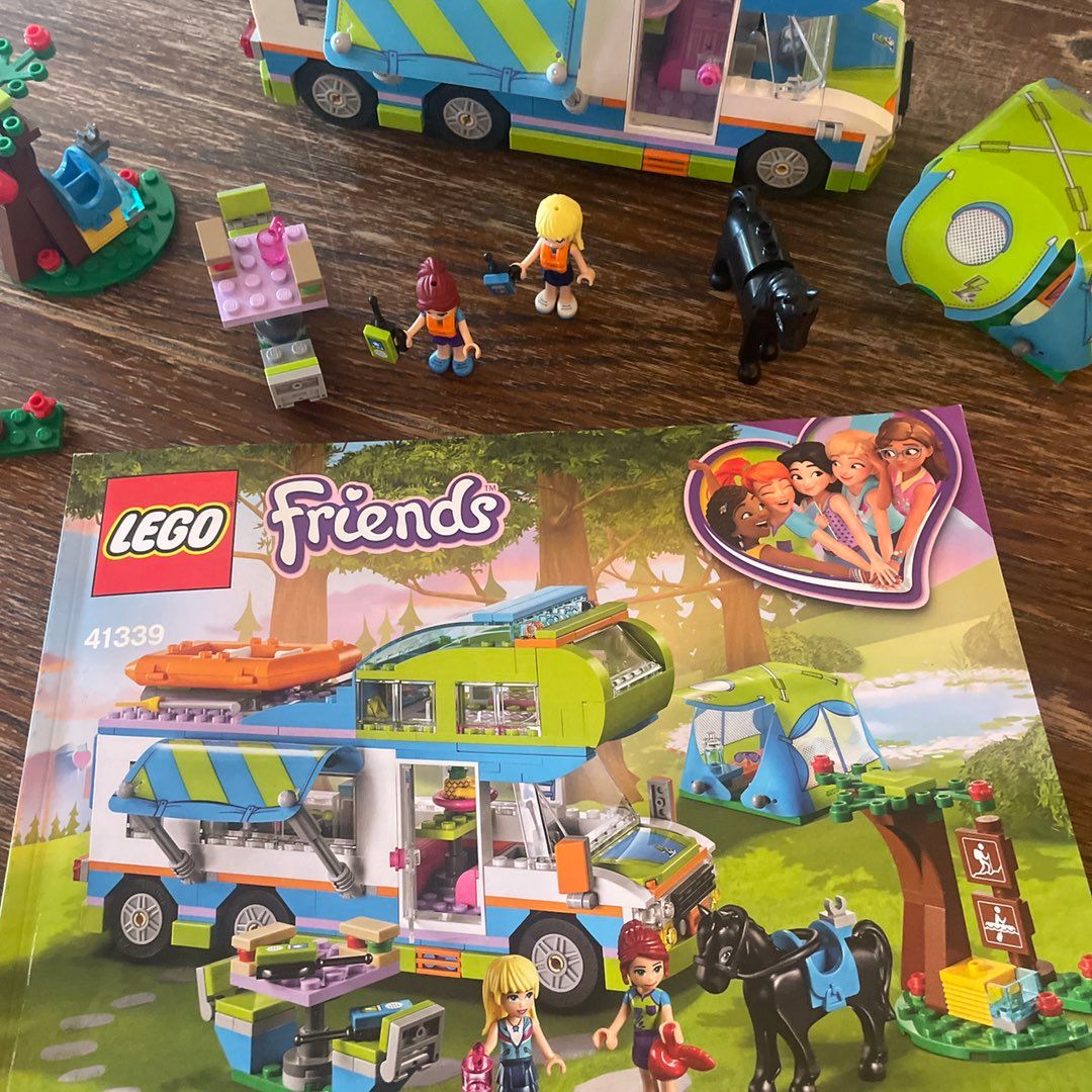 Lego friends