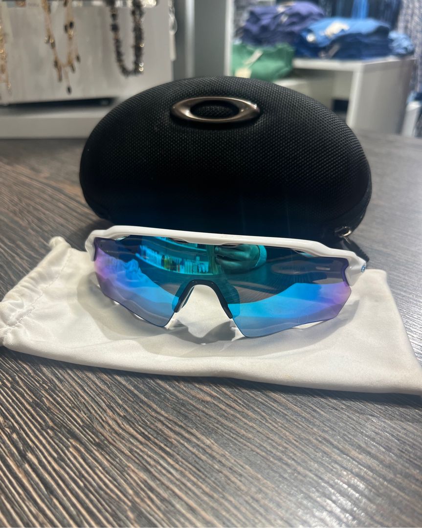 Oakley Radar Ev