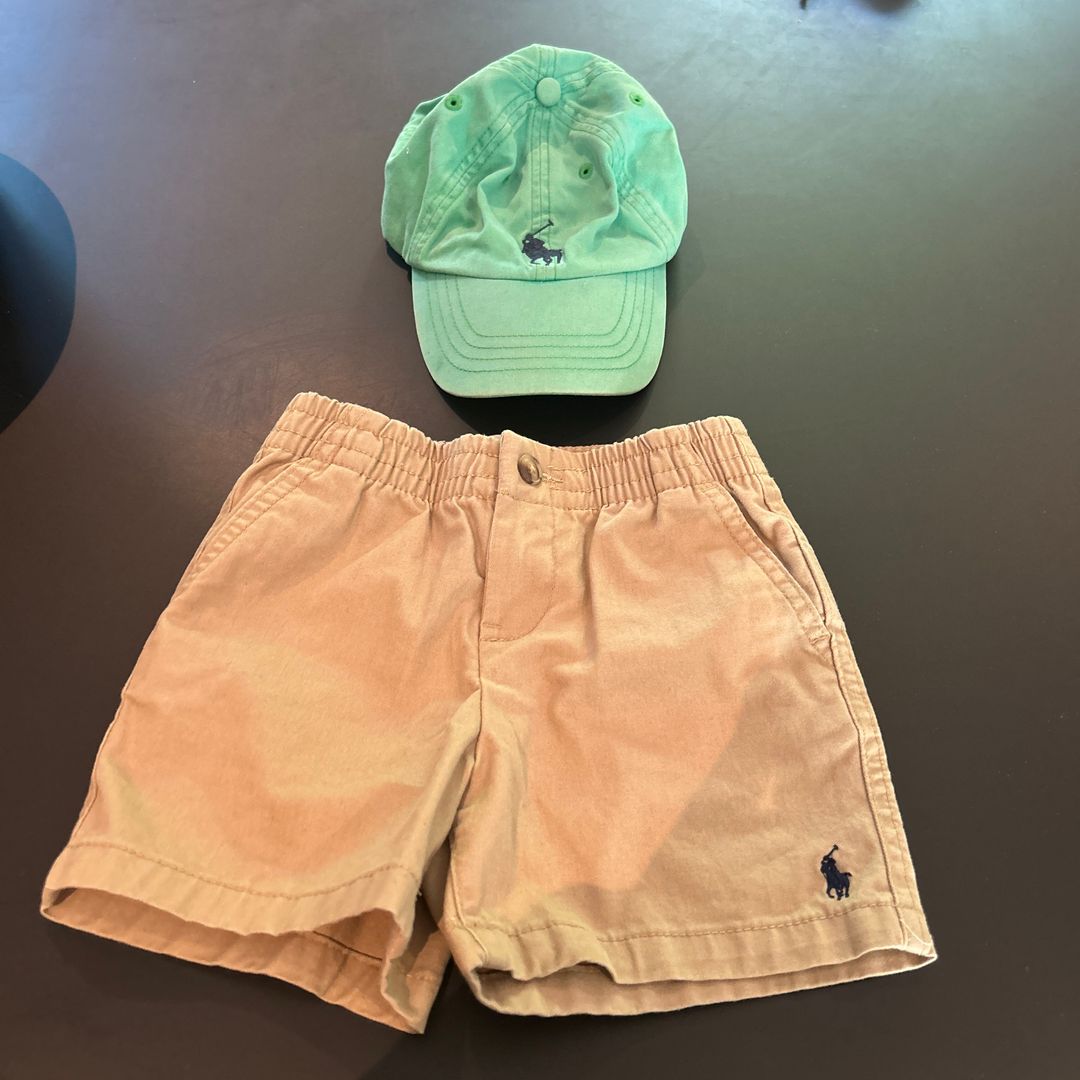 Polo shorts og caps