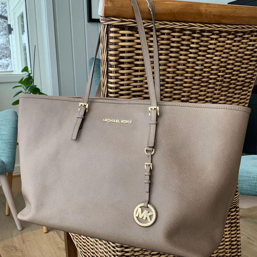 Michael Kors Veske