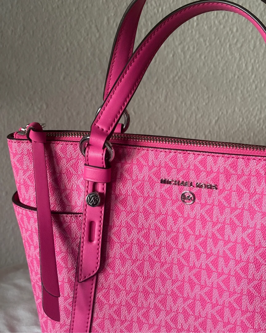 MICHAEL KORS TASKE