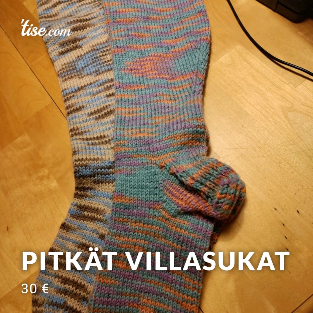 Pitkät Villasukat