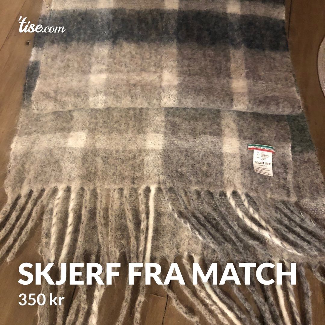 Skjerf fra Match