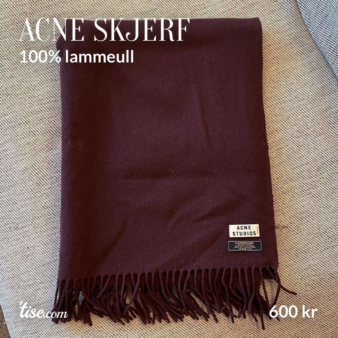 Acne skjerf