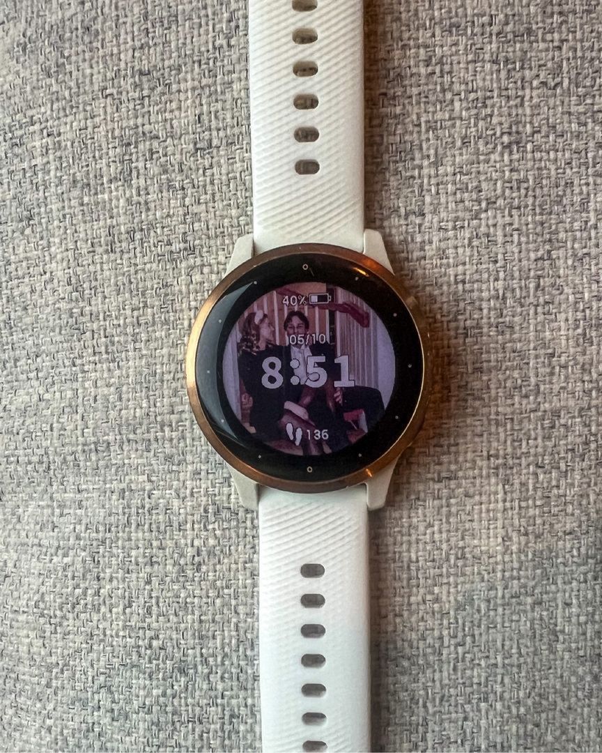 Vivoactive 4s