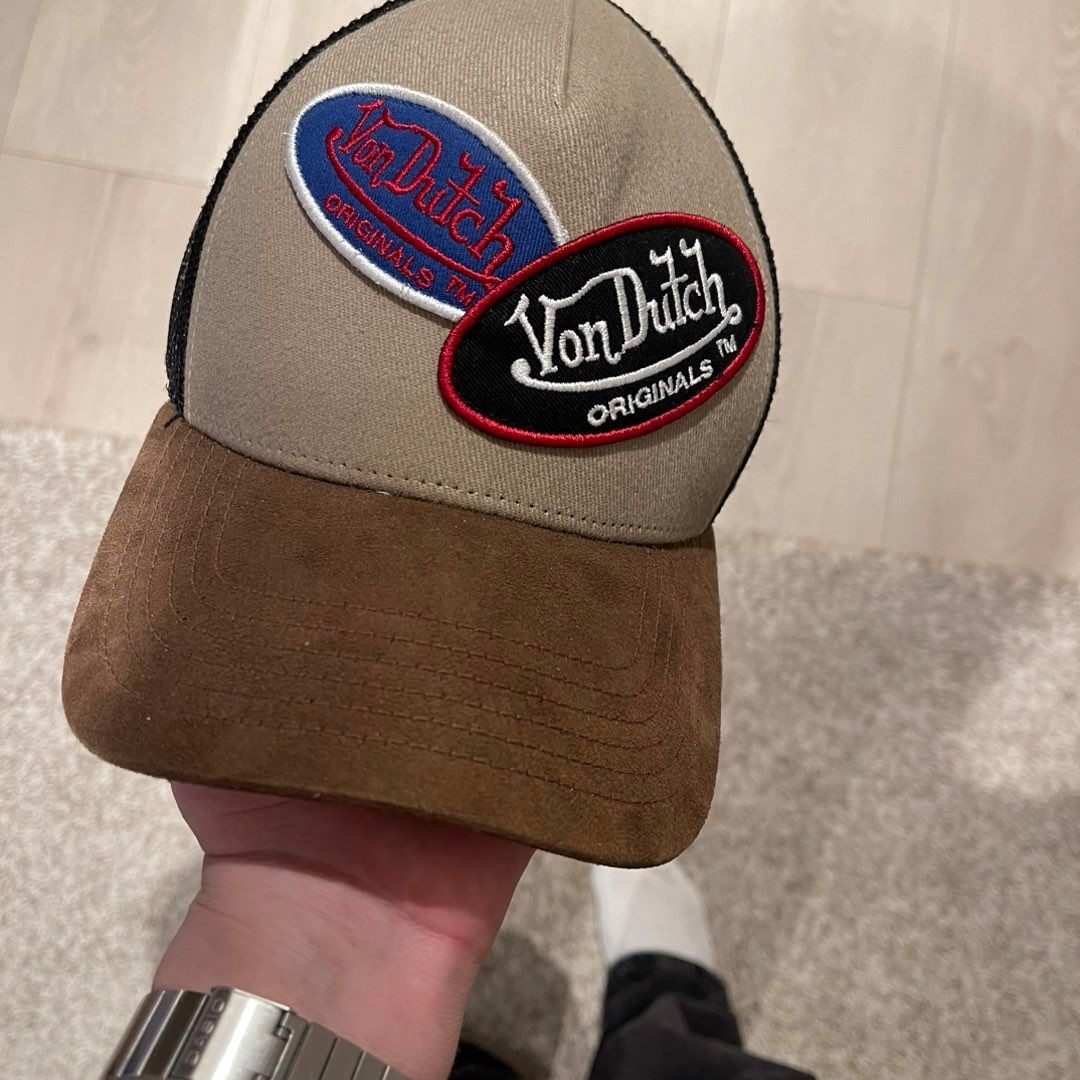 Von dutch caps