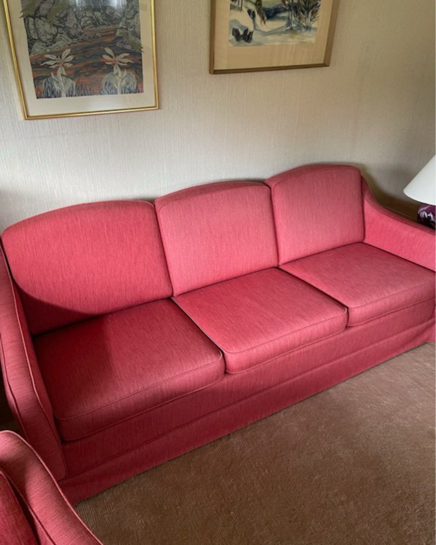 Rosa sofa