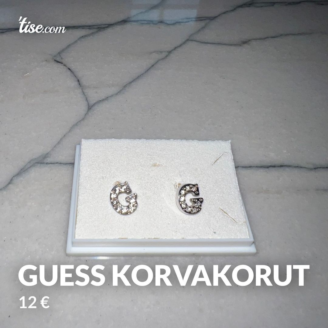 Guess korvakorut