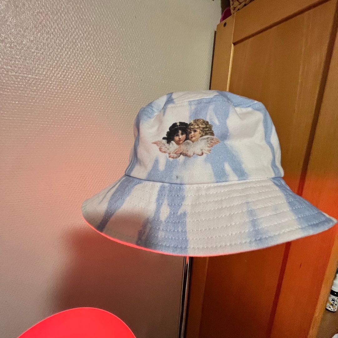 FIORUCCI BUCKETHAT