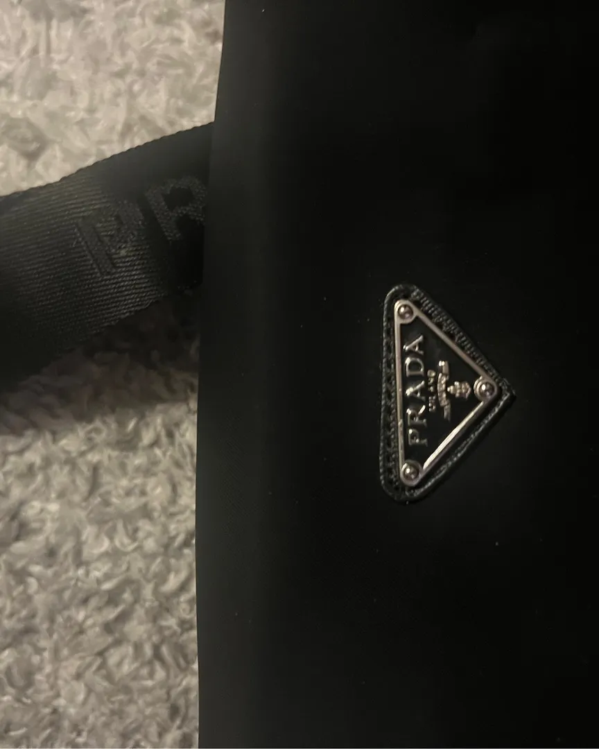 PRADA SIDEBAG