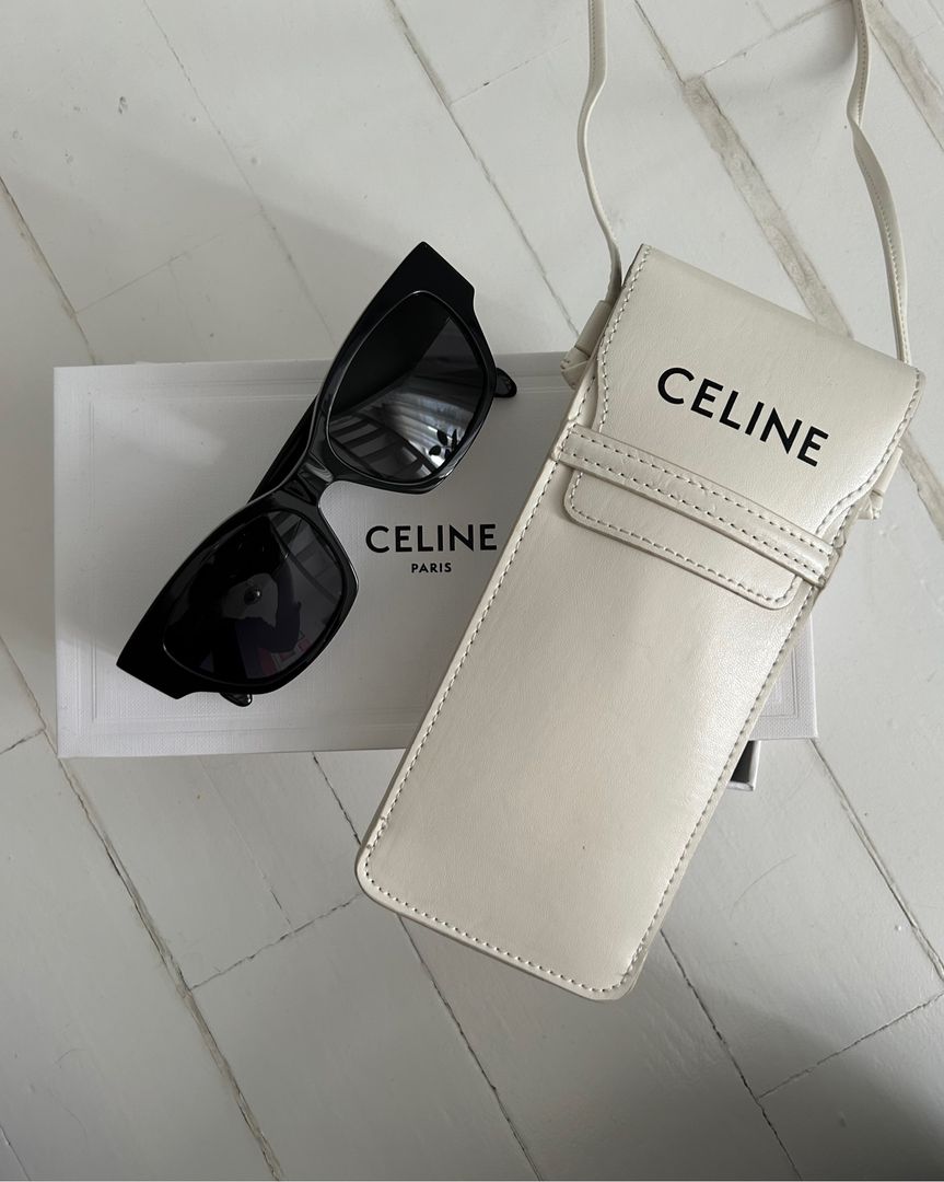 Celine Monochroms