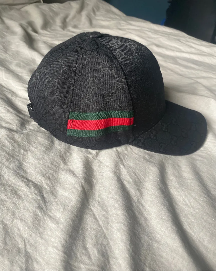 Gucci caps