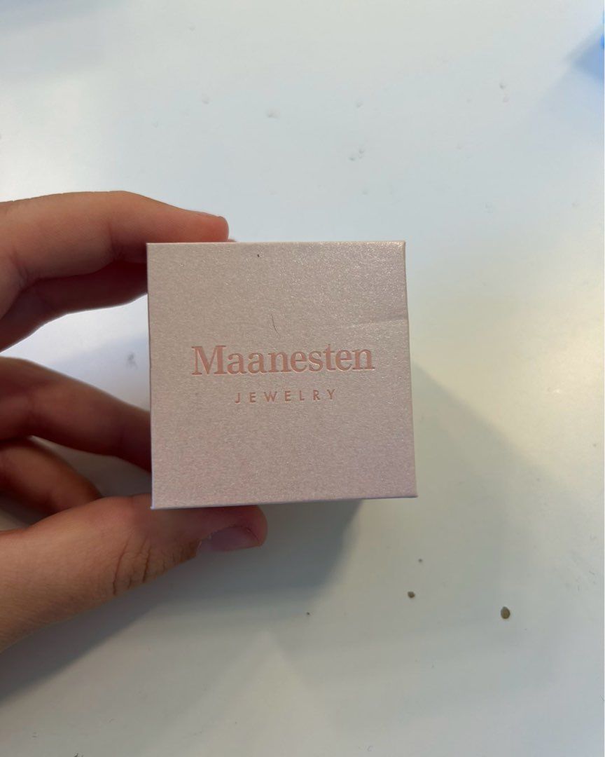 Månesten