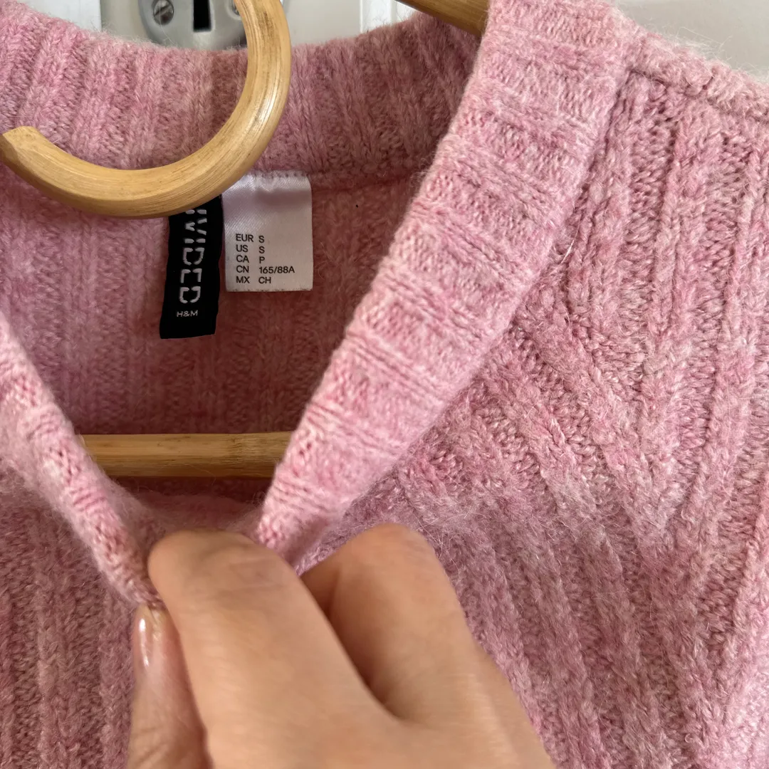 HM Pinky Cardigan