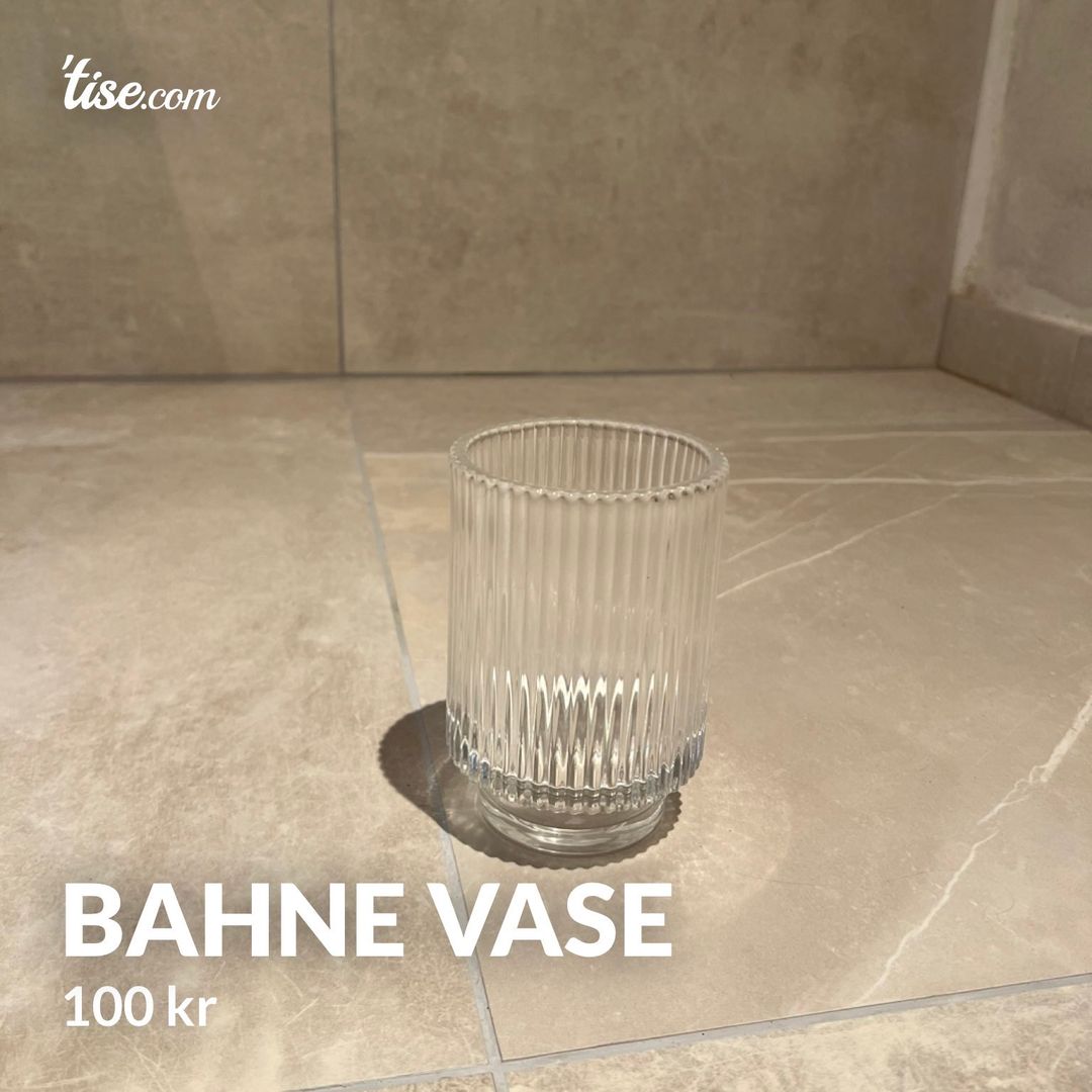 Bahne vase