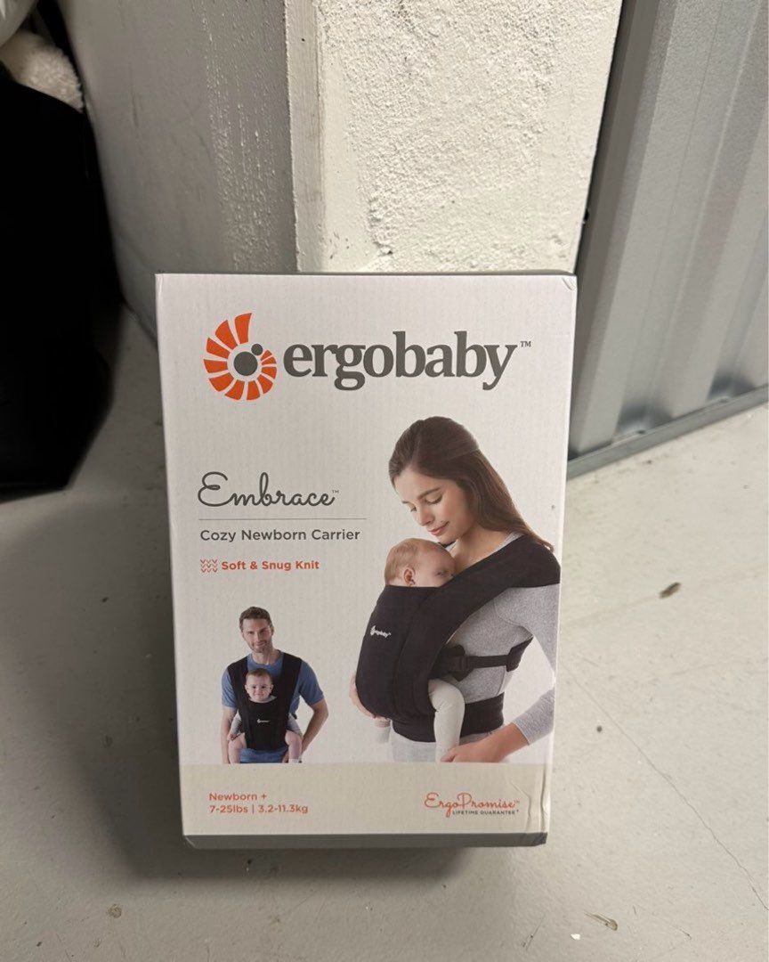 Ergobaby embrace