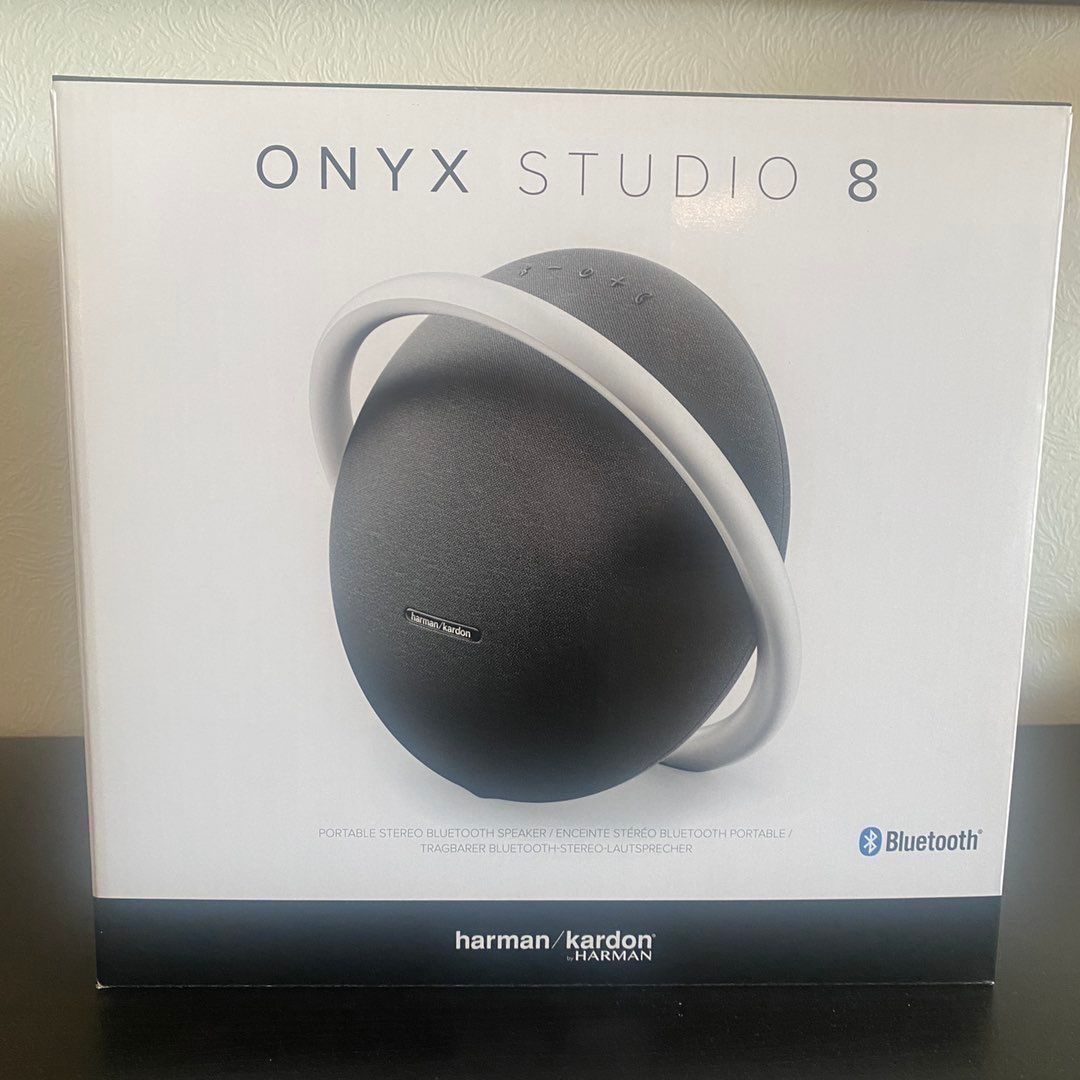 Onyx Studio 8