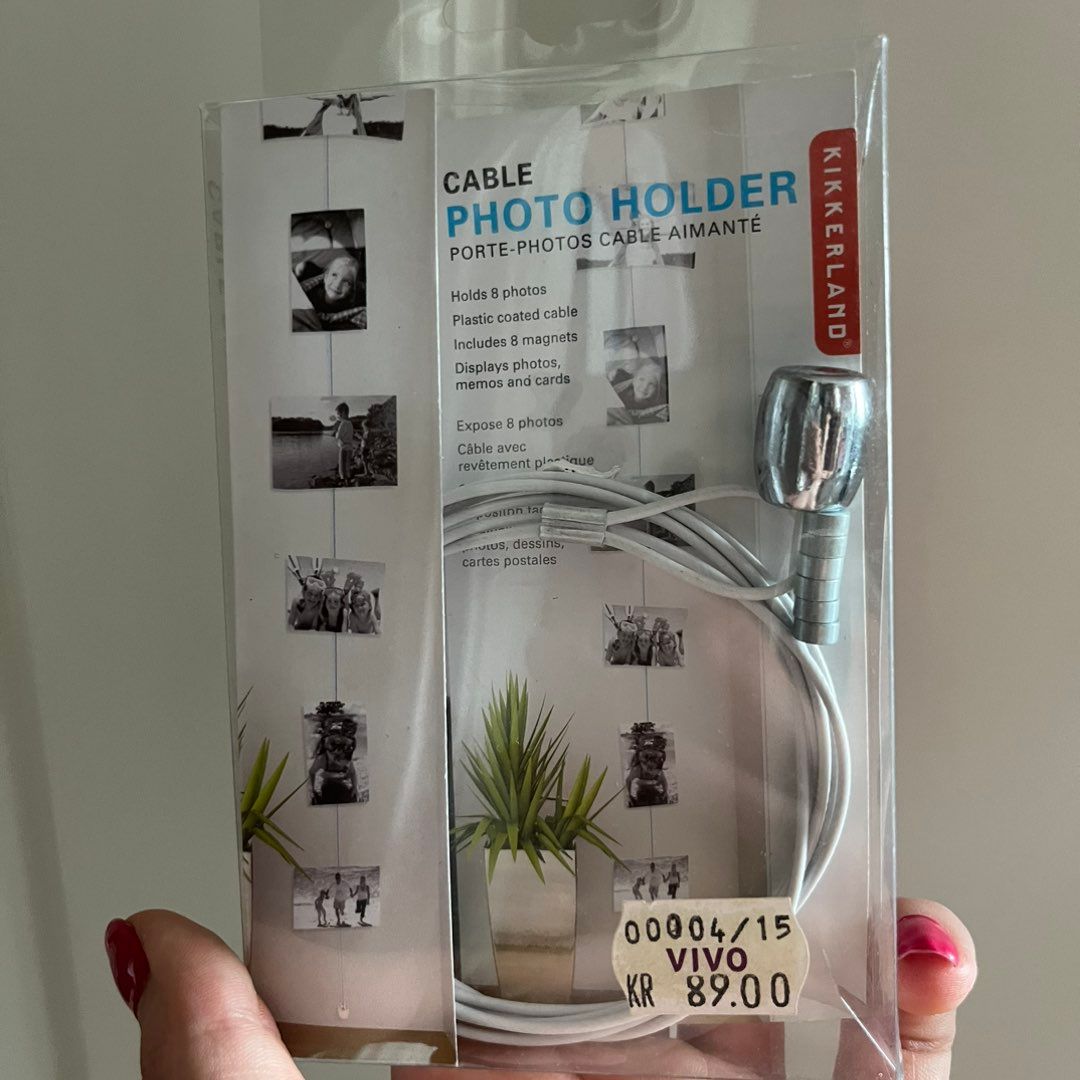 Photo holder