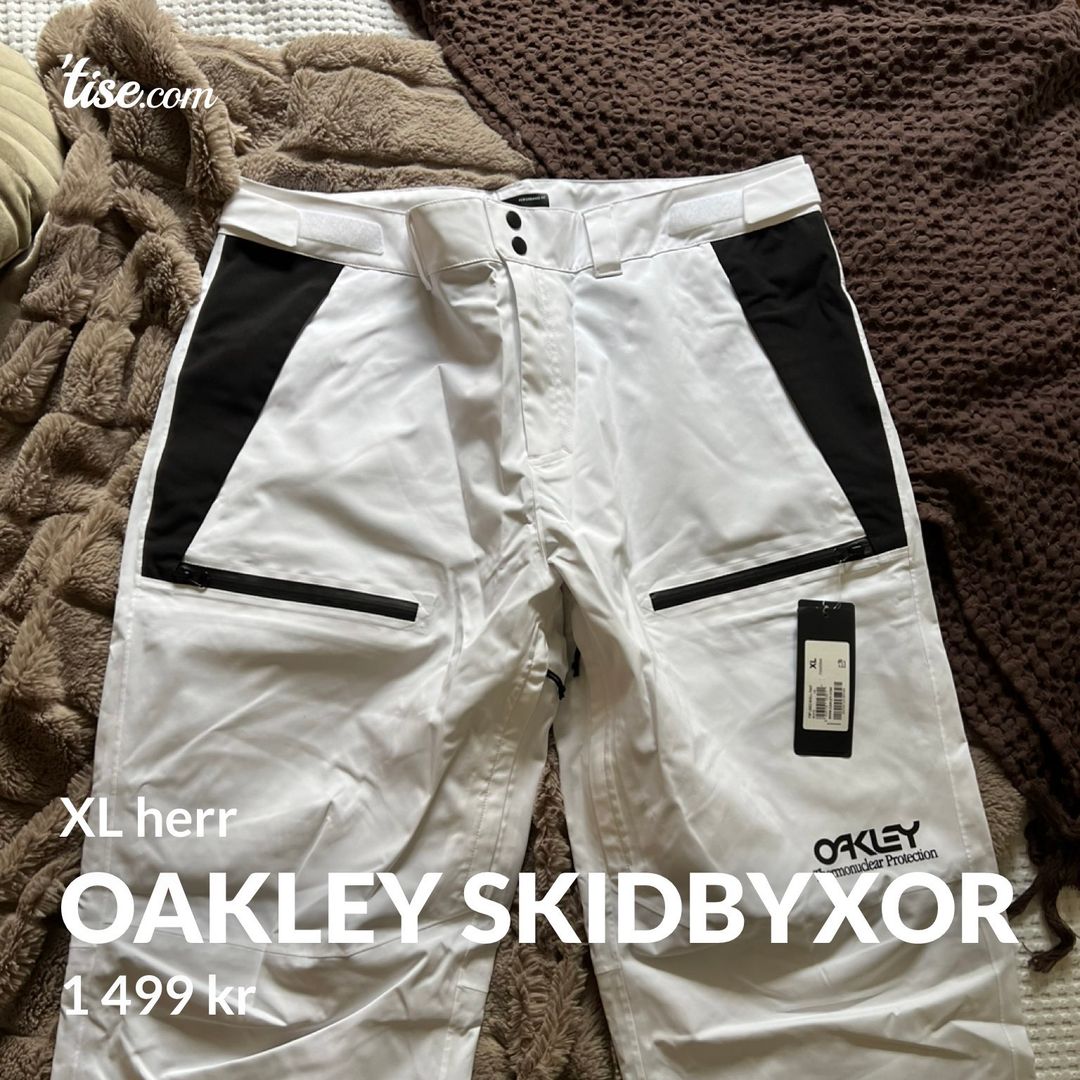 Oakley skidbyxor