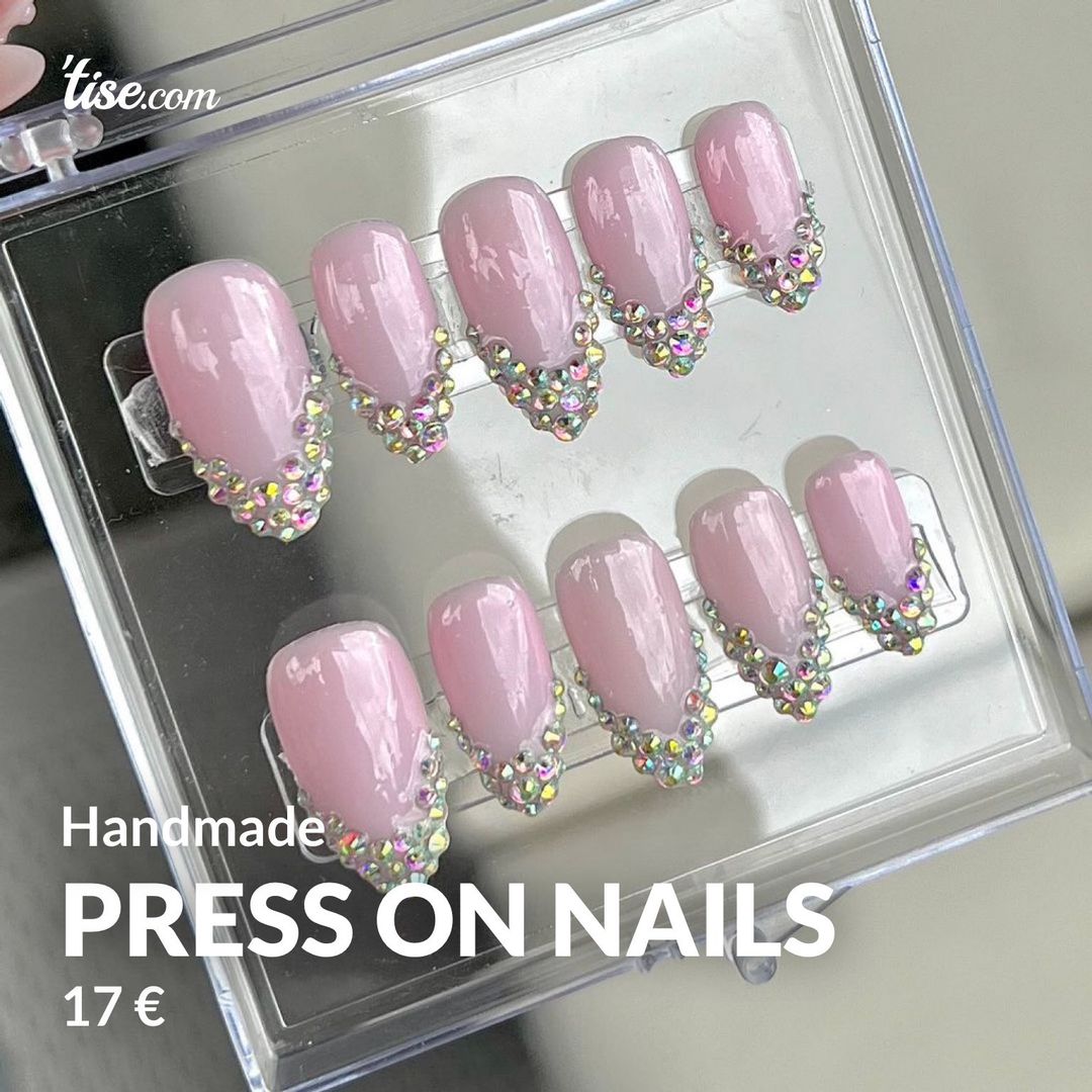 Press on nails