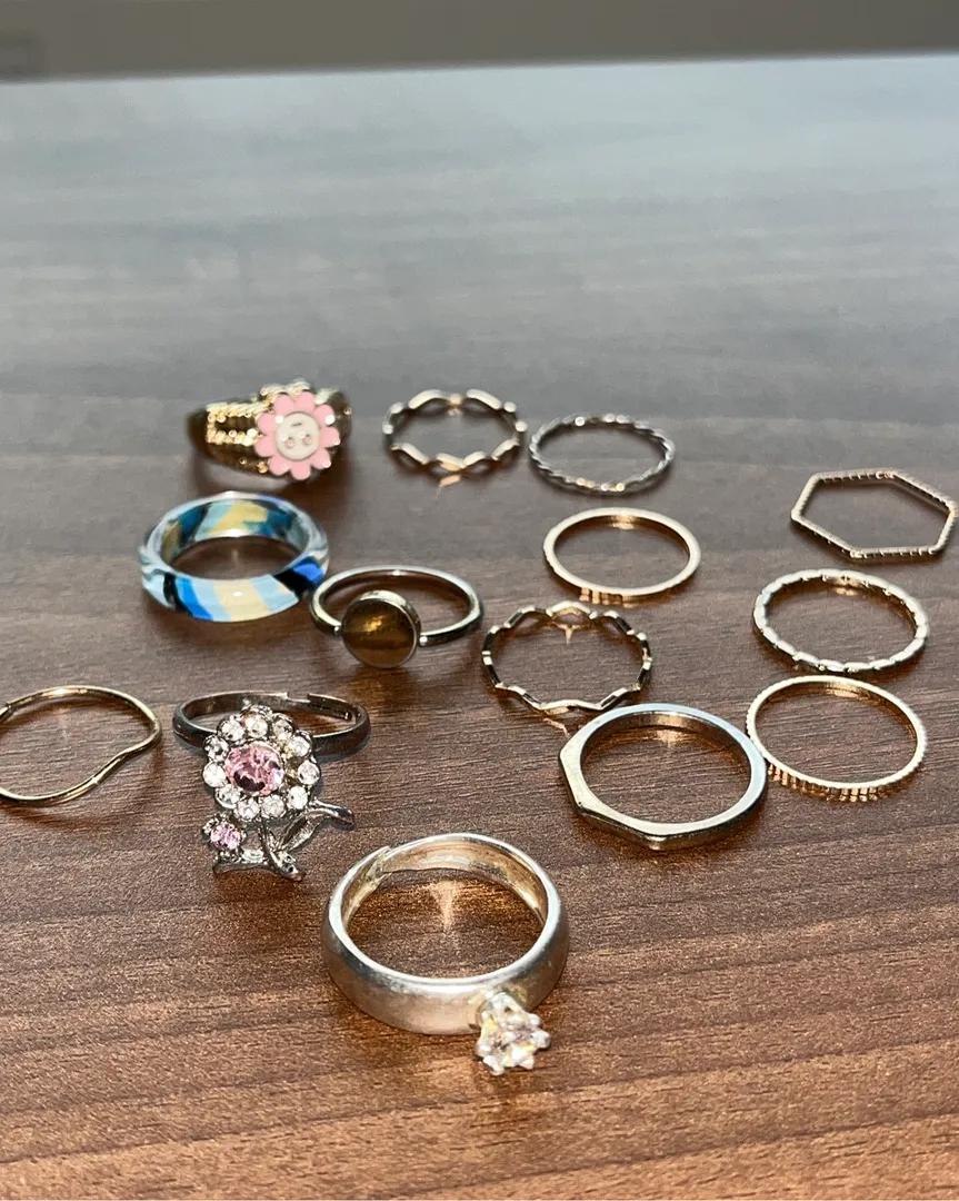 Mixed ring set