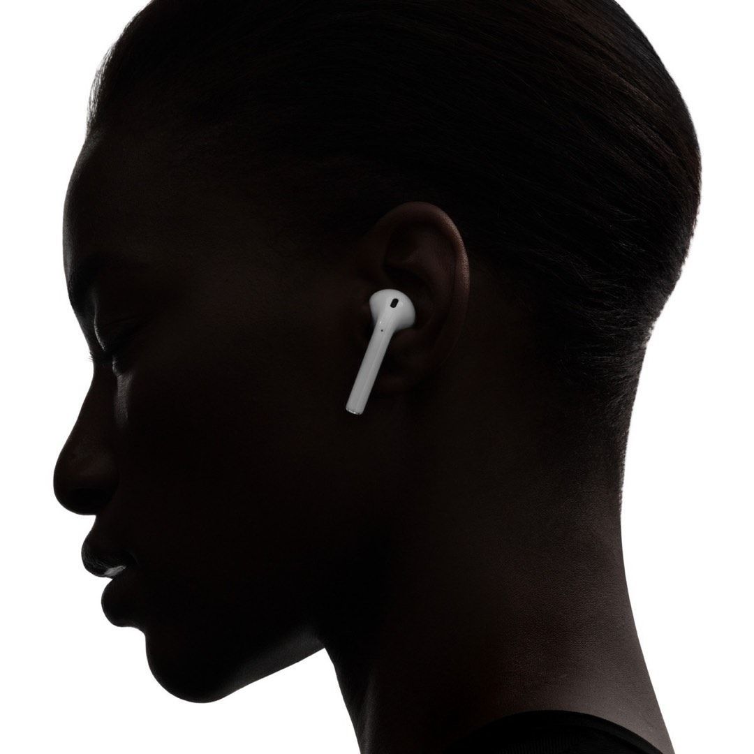 APPLE AIRPODS