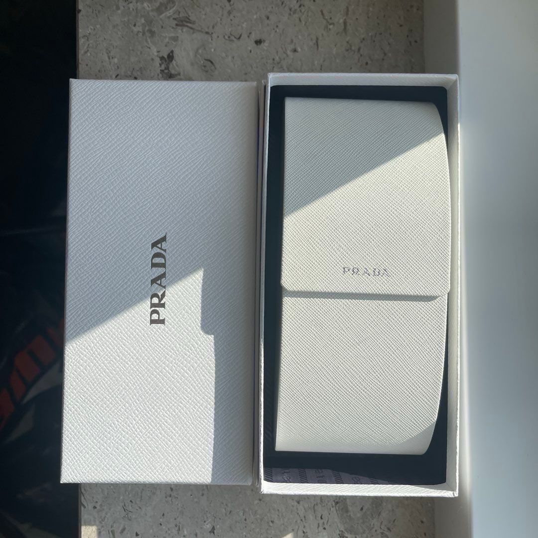 Prada solbriller