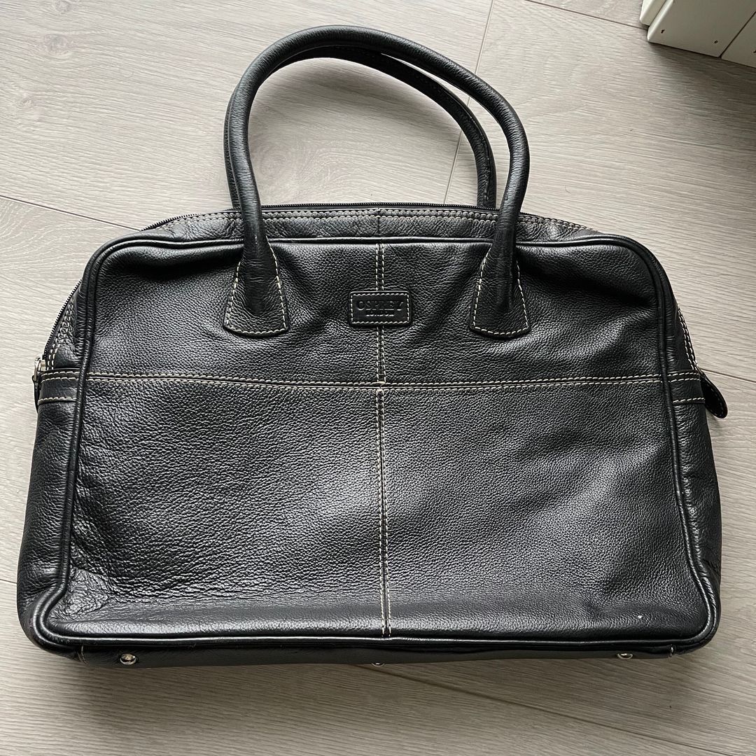 Laptop bag