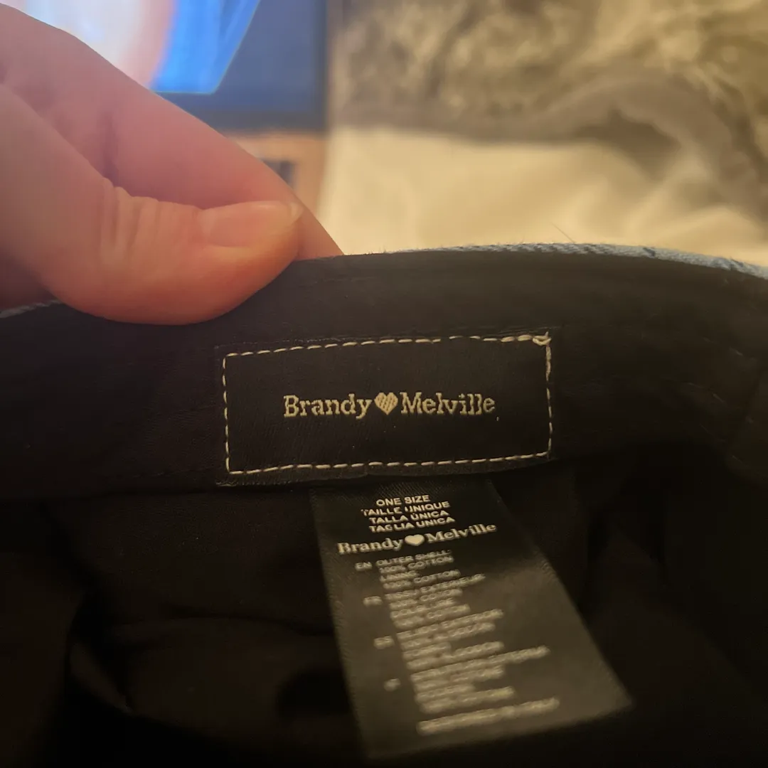 Brandy Melville cap