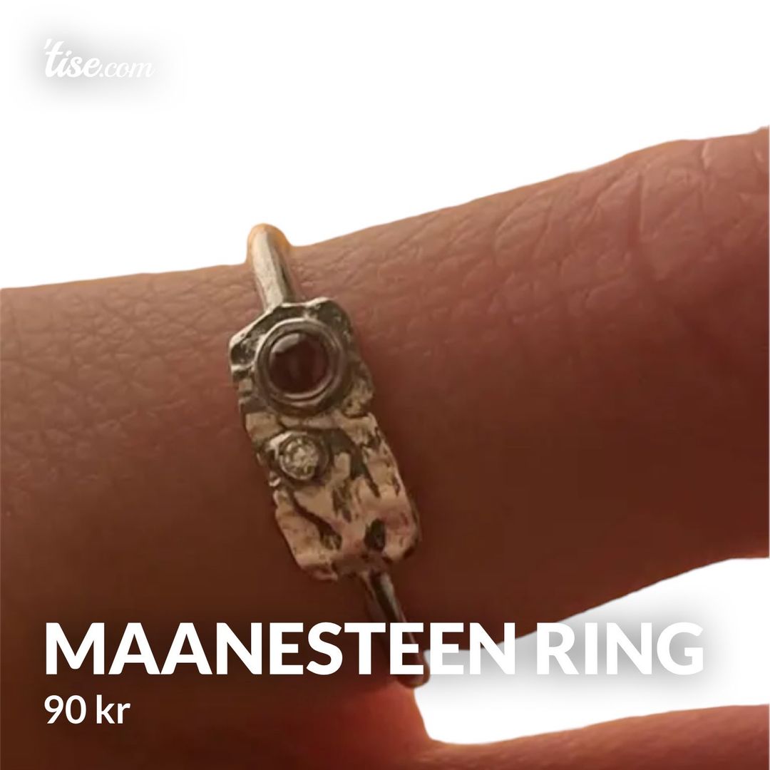 Maanesteen ring