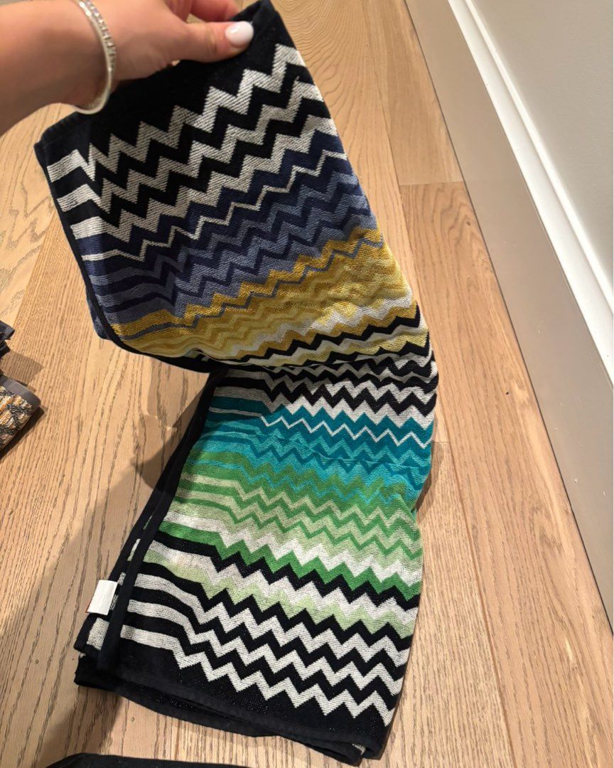 2 Missoni håndklær