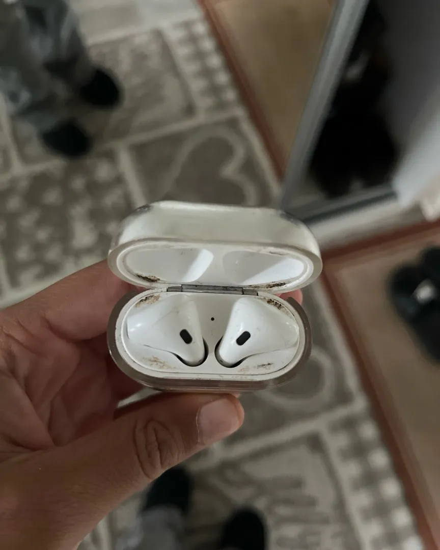 Airpods