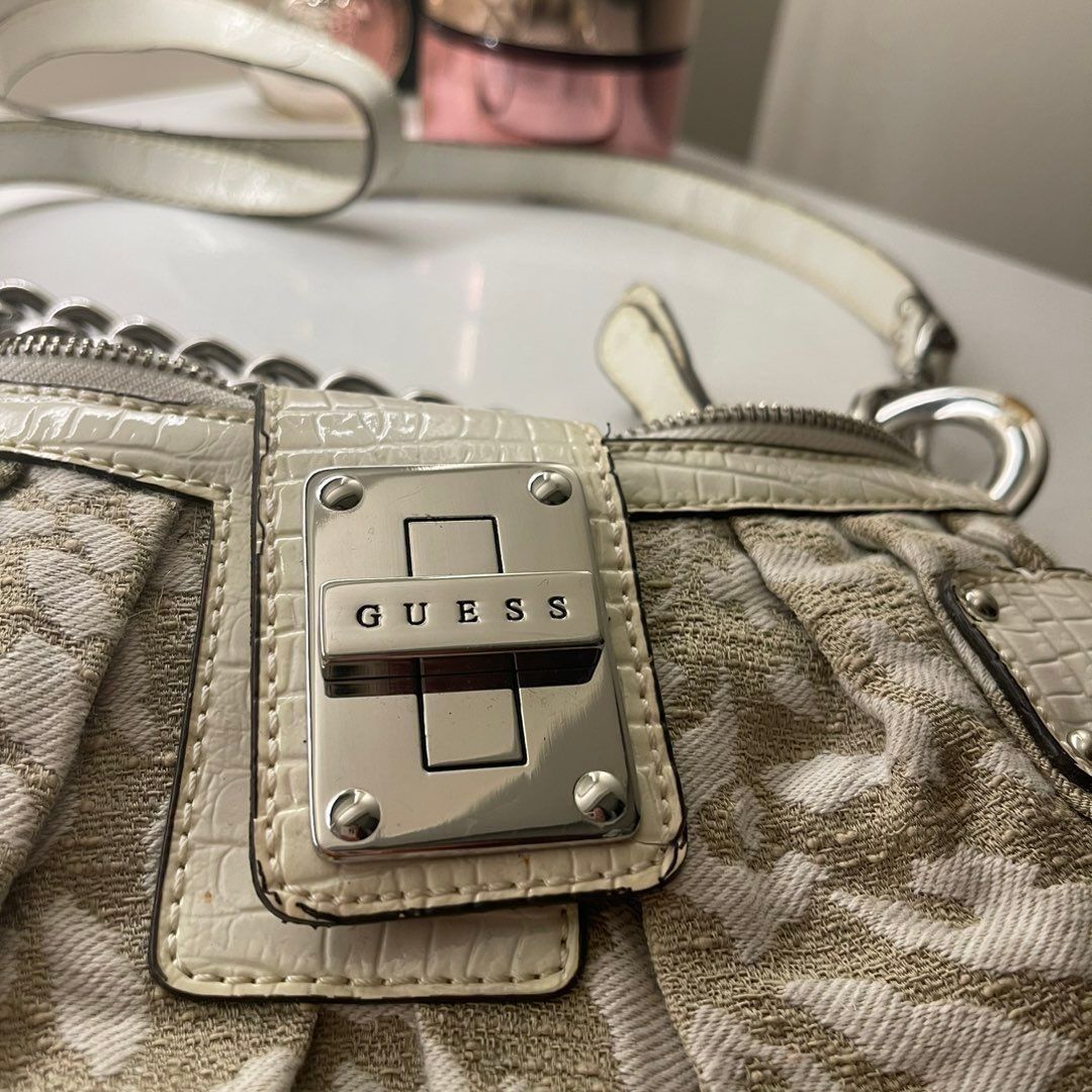 Guess bag