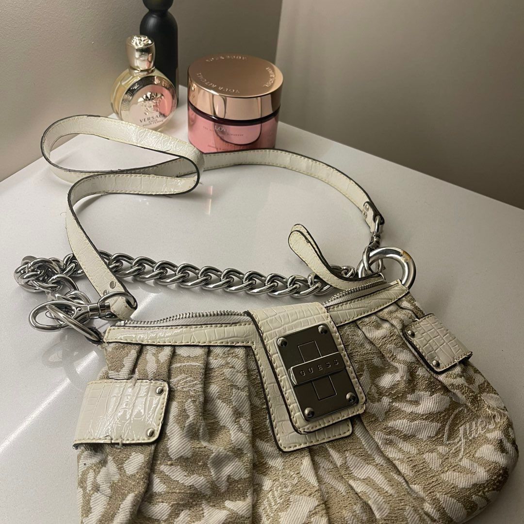 Guess bag