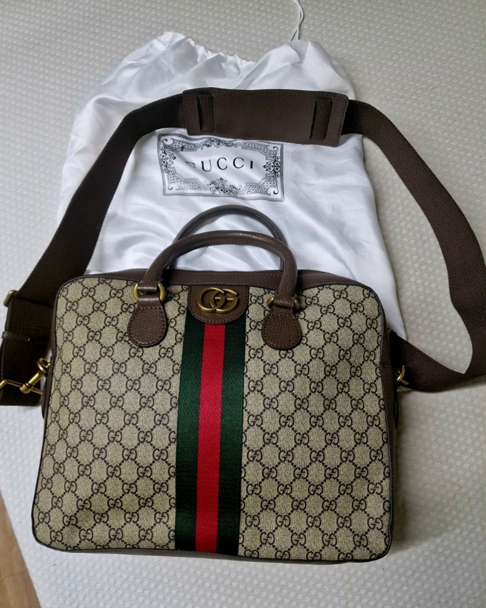 Gucci Veske