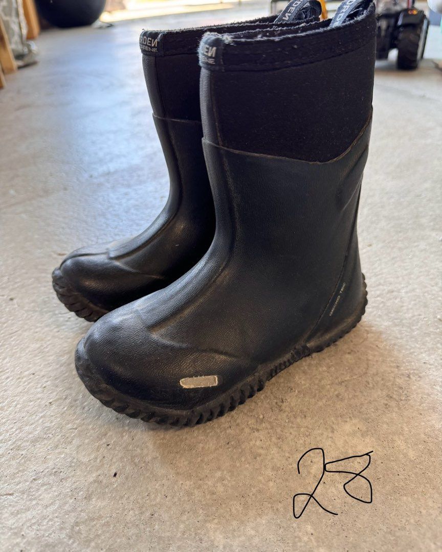 Norden «dock boots»