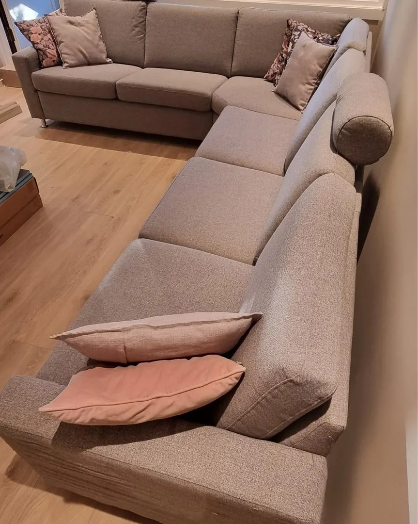 Sofa og salongbord