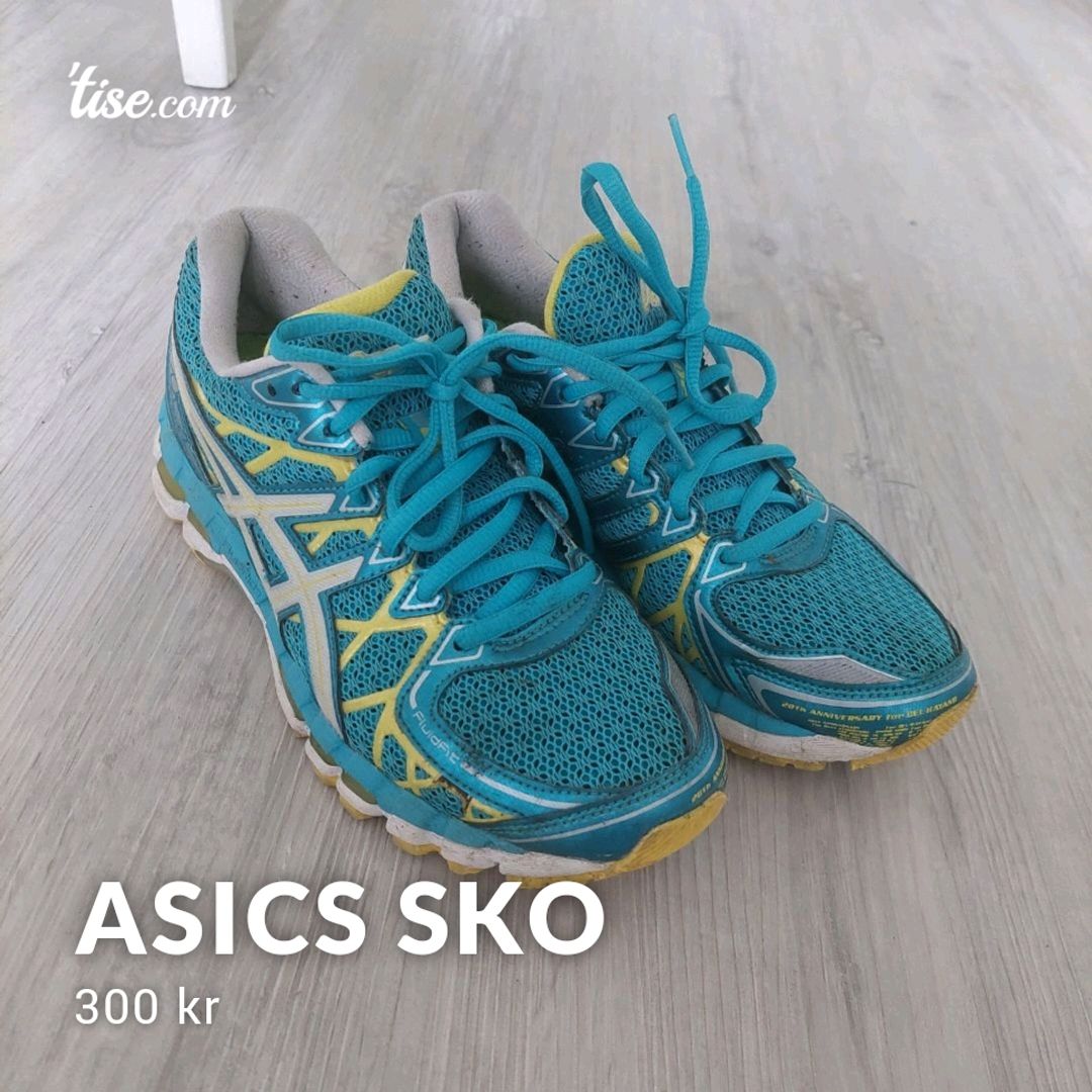 Asics Sko