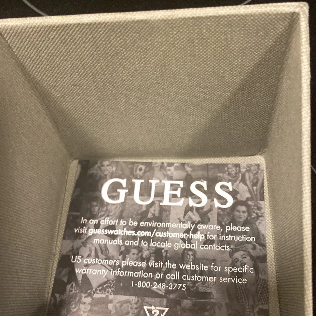 Guess klokke