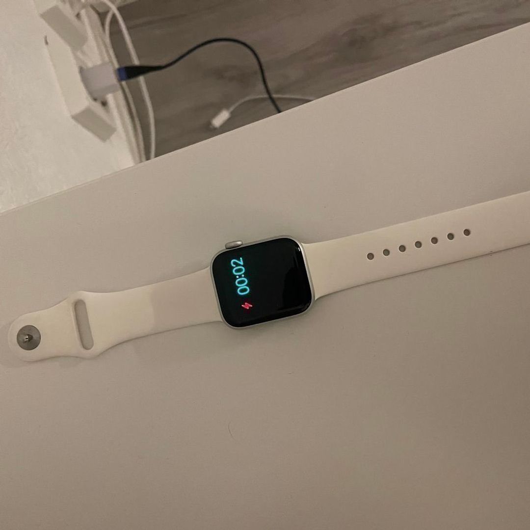 Apple Watch SE