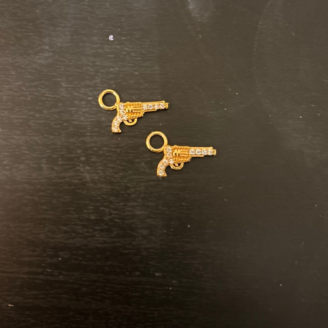 Pistol charms