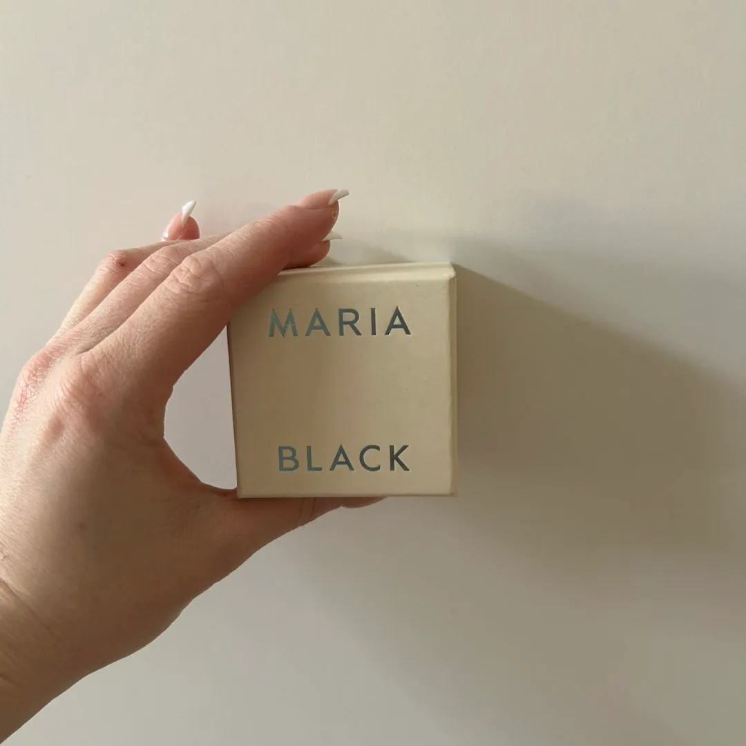 Maria black ring