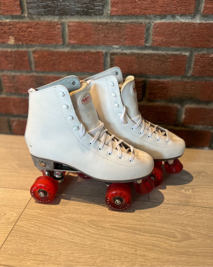 Rookie Rollerskates