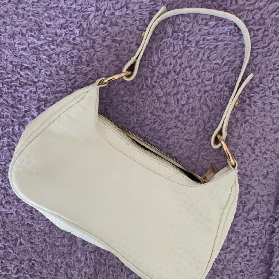 White Shoulder Bag