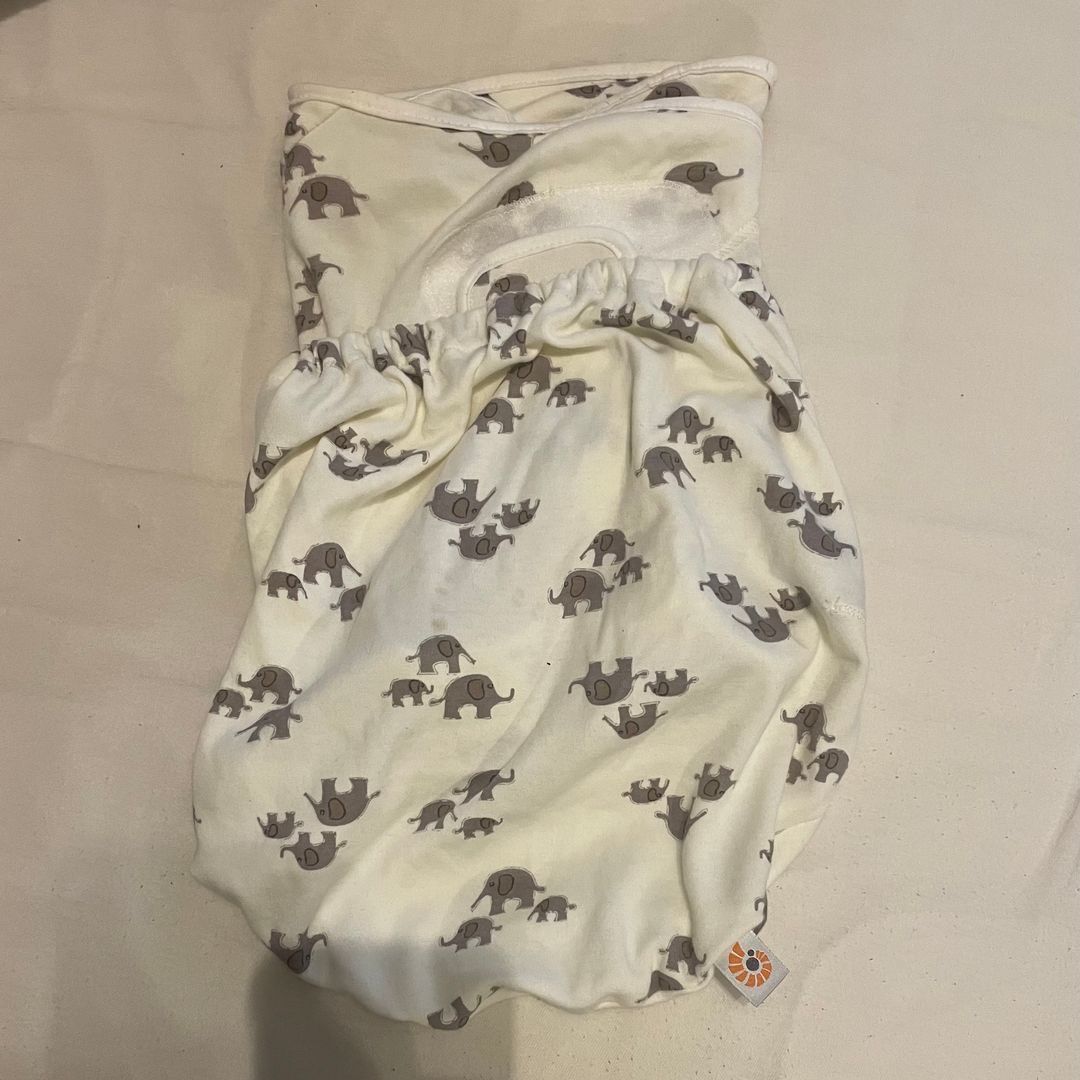 Ergobaby swaddler