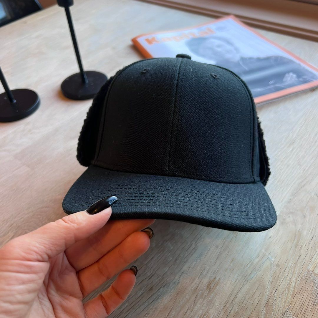 Caps m/ øreklaffer