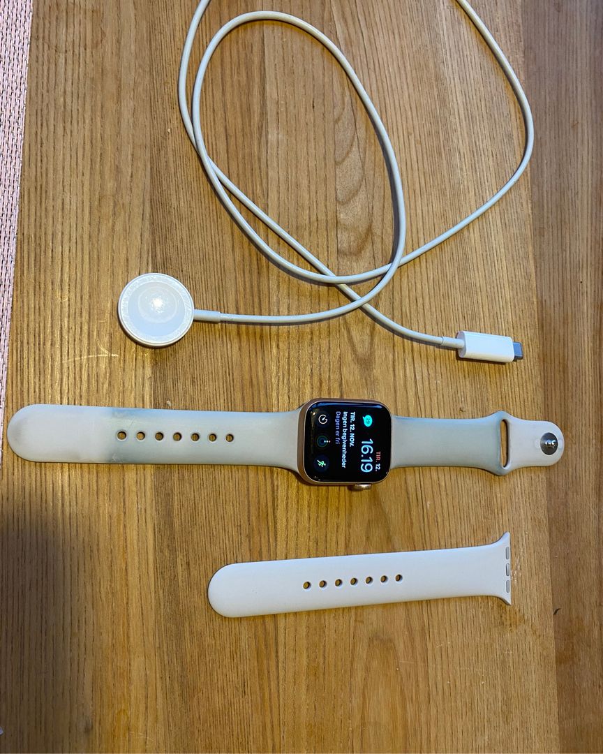 Apple Watch SE